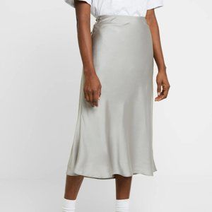 Abercrombie Satin Midi Skirt in silvery-grey
